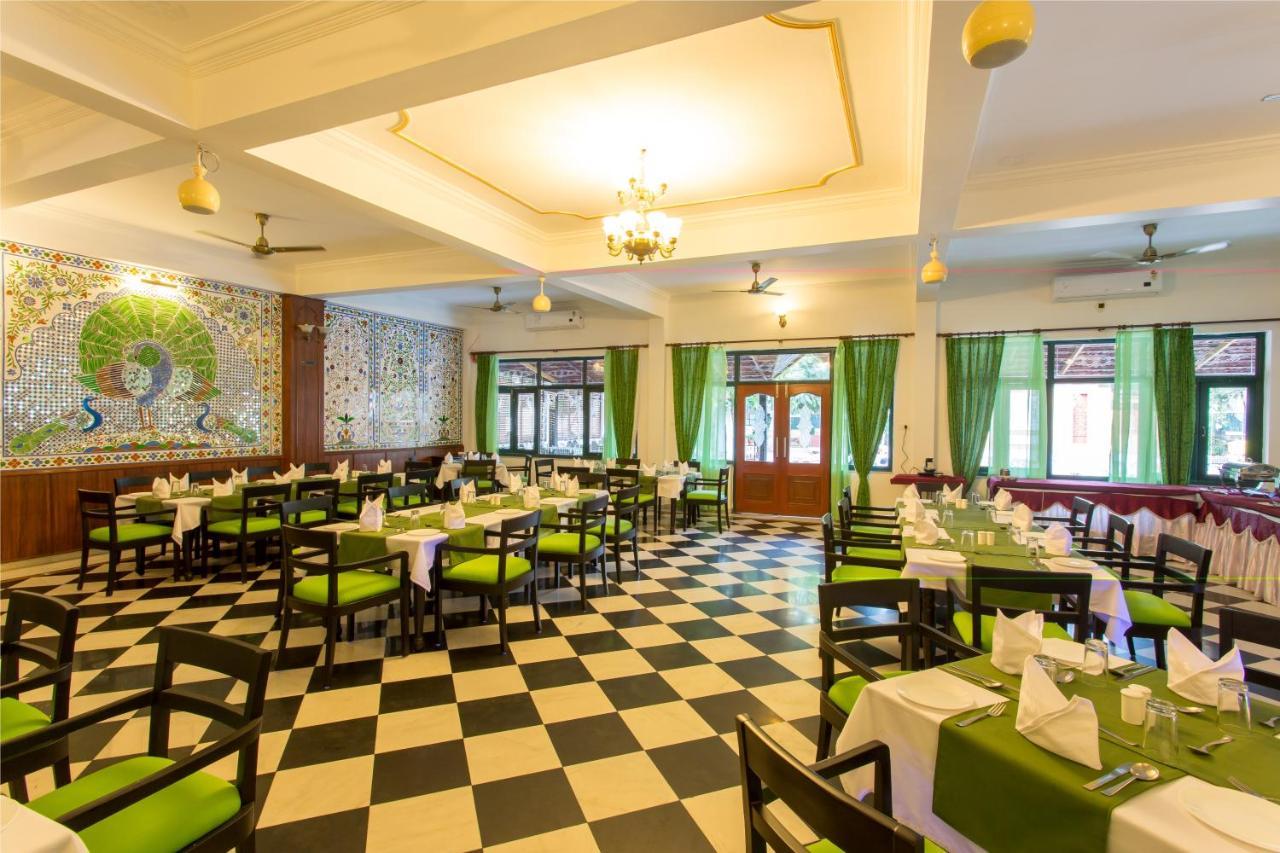 Amantra Shilpi Resort Udaipur Exterior foto