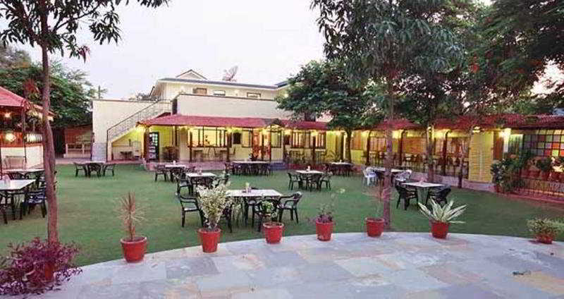 Amantra Shilpi Resort Udaipur Exterior foto