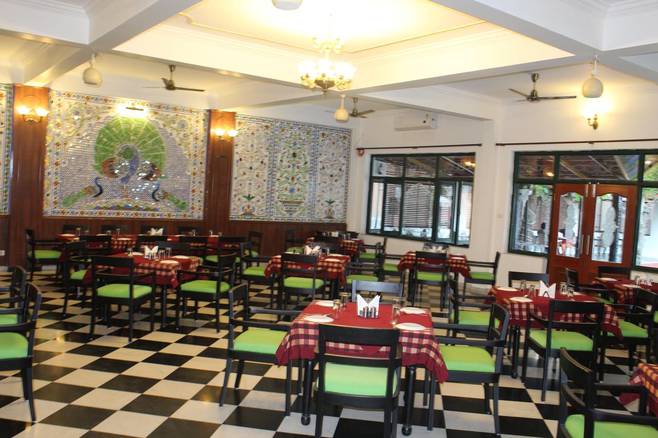 Amantra Shilpi Resort Udaipur Exterior foto