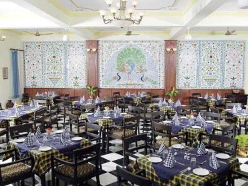 Amantra Shilpi Resort Udaipur Exterior foto